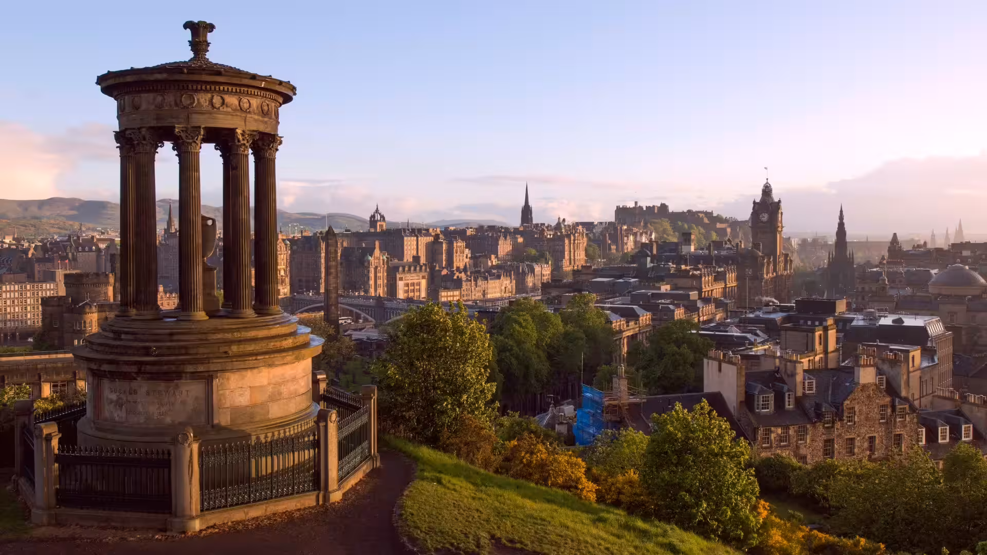 Edinburgh city centre landscape